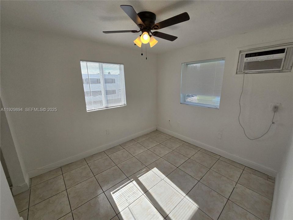 For Rent: $2,000 (2 beds, 1 baths, 0 Square Feet)