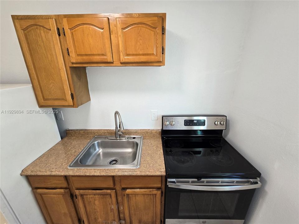 For Rent: $2,000 (2 beds, 1 baths, 0 Square Feet)