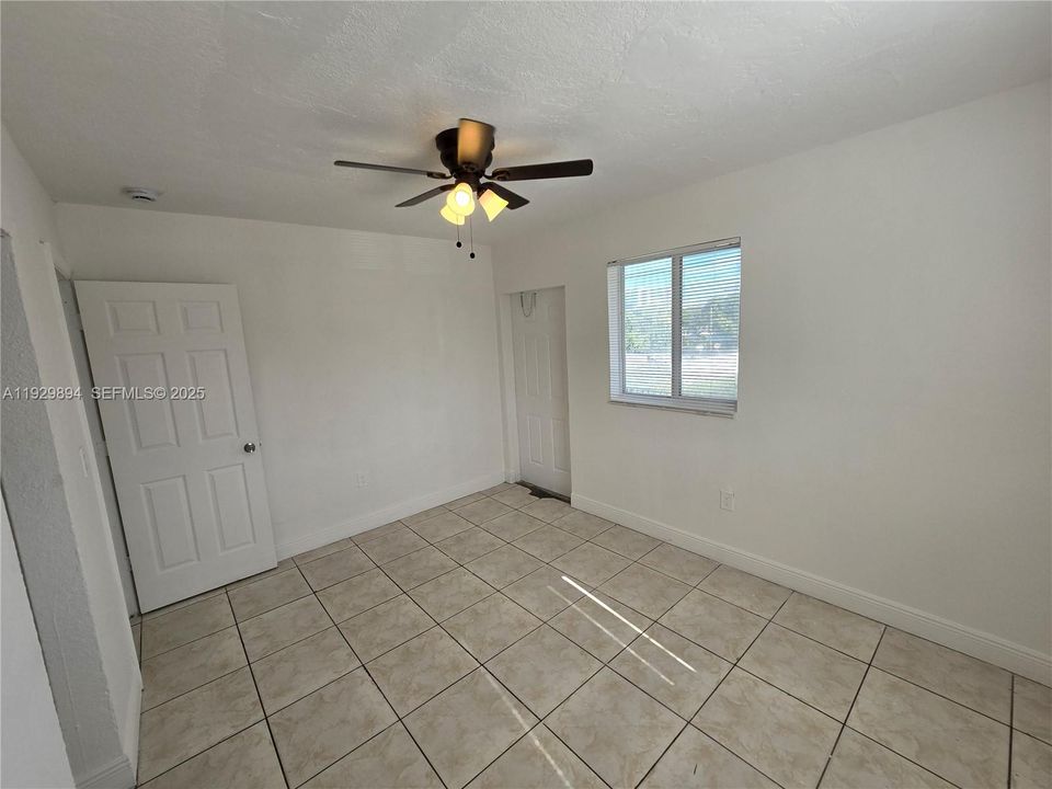 For Rent: $2,000 (2 beds, 1 baths, 0 Square Feet)
