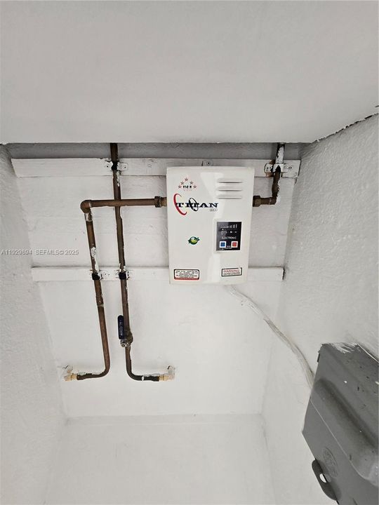 For Rent: $2,000 (2 beds, 1 baths, 0 Square Feet)