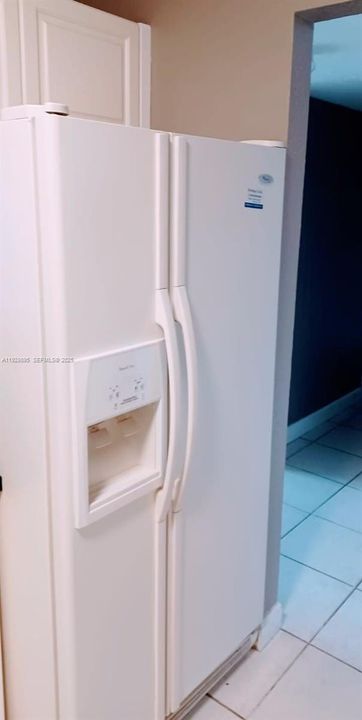 В аренду: $1,850 (2 спален, 2 ванн, 950 Квадратных фут)