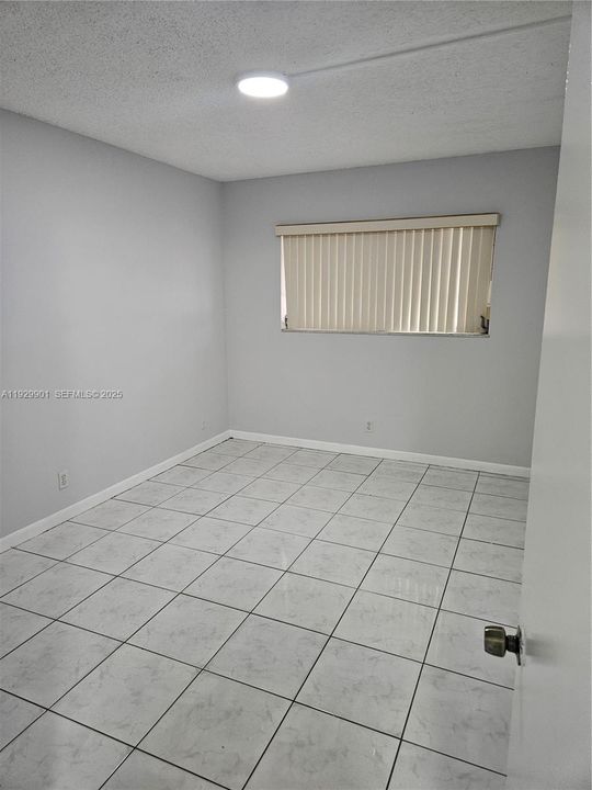 En Renta: $1,975 (2 camas, 2 baños, 880 Pies cuadrados)