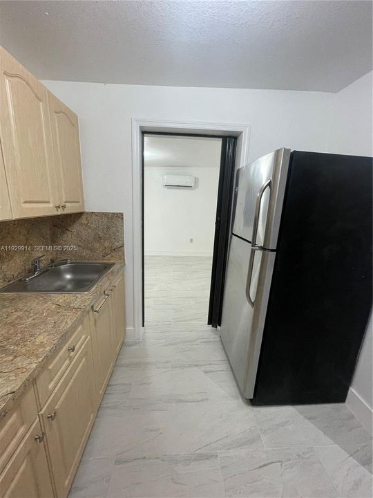 出租: $1,500 (1 贝兹, 1 浴室, 1144 平方英尺)