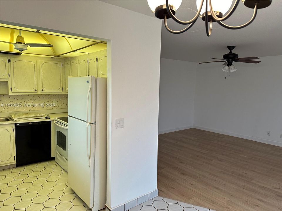 En Venta: $78,000 (2 camas, 2 baños, 880 Pies cuadrados)