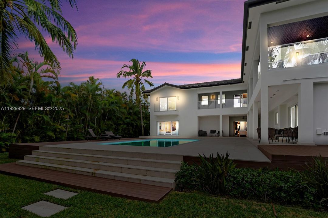 待售: $6,488,888 (5 贝兹, 5 浴室, 5949 平方英尺)