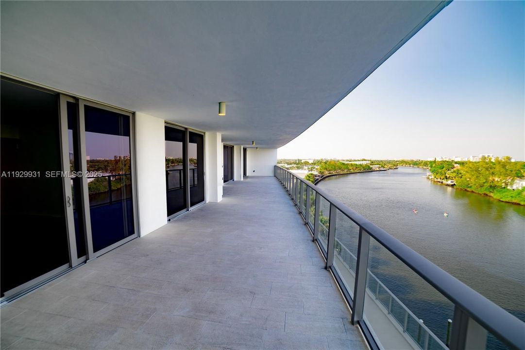 В аренду: $7,995 (3 спален, 3 ванн, 2067 Квадратных фут)