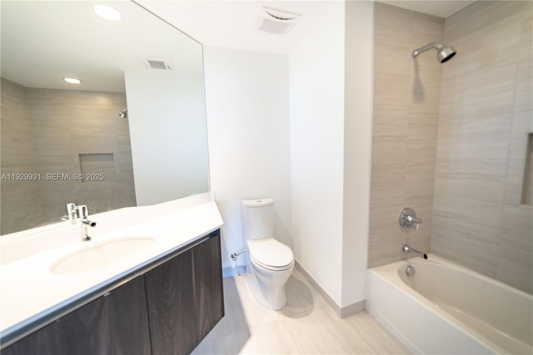 В аренду: $7,995 (3 спален, 3 ванн, 2067 Квадратных фут)