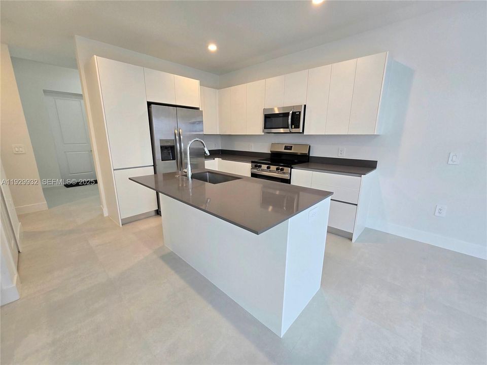 En Renta: $2,395 (3 camas, 2 baños, 0 Pies cuadrados)