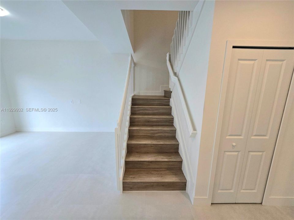 En Renta: $2,395 (3 camas, 2 baños, 0 Pies cuadrados)