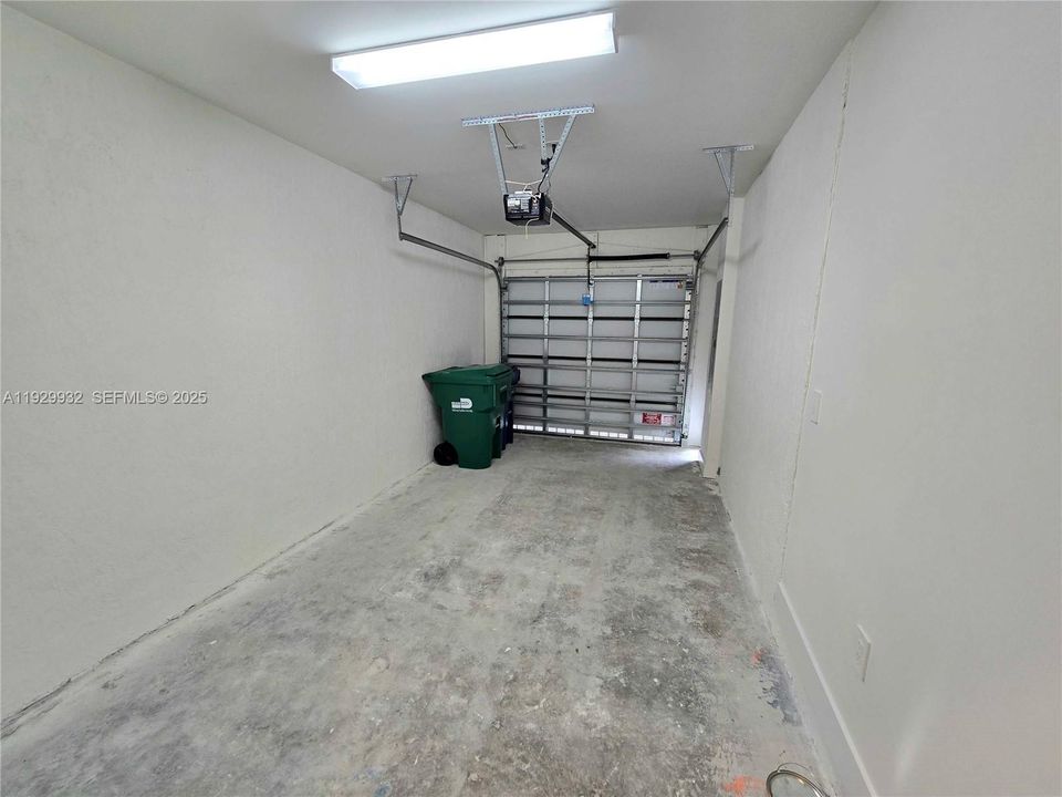 En Renta: $2,395 (3 camas, 2 baños, 0 Pies cuadrados)