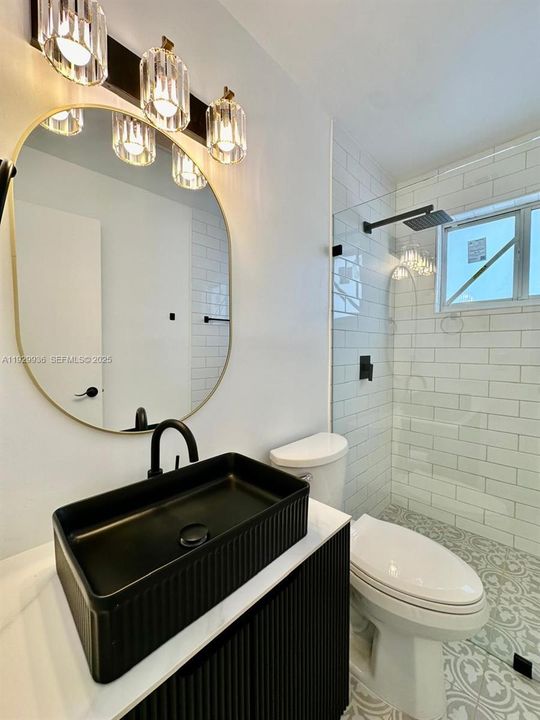 For Sale: $535,000 (3 beds, 2 baths, 1100 Square Feet)