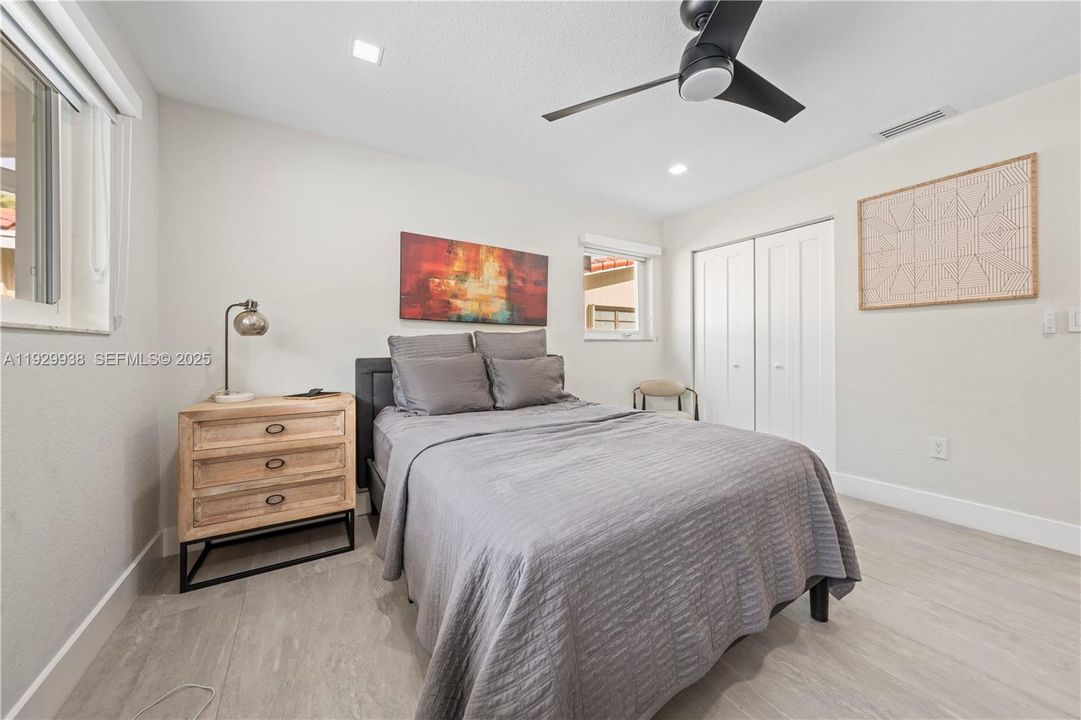 For Sale: $1,250,000 (3 beds, 3 baths, 2655 Square Feet)