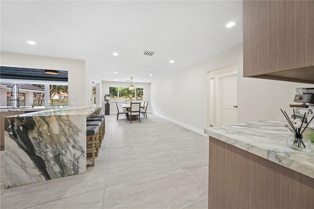 For Sale: $1,250,000 (3 beds, 3 baths, 2655 Square Feet)