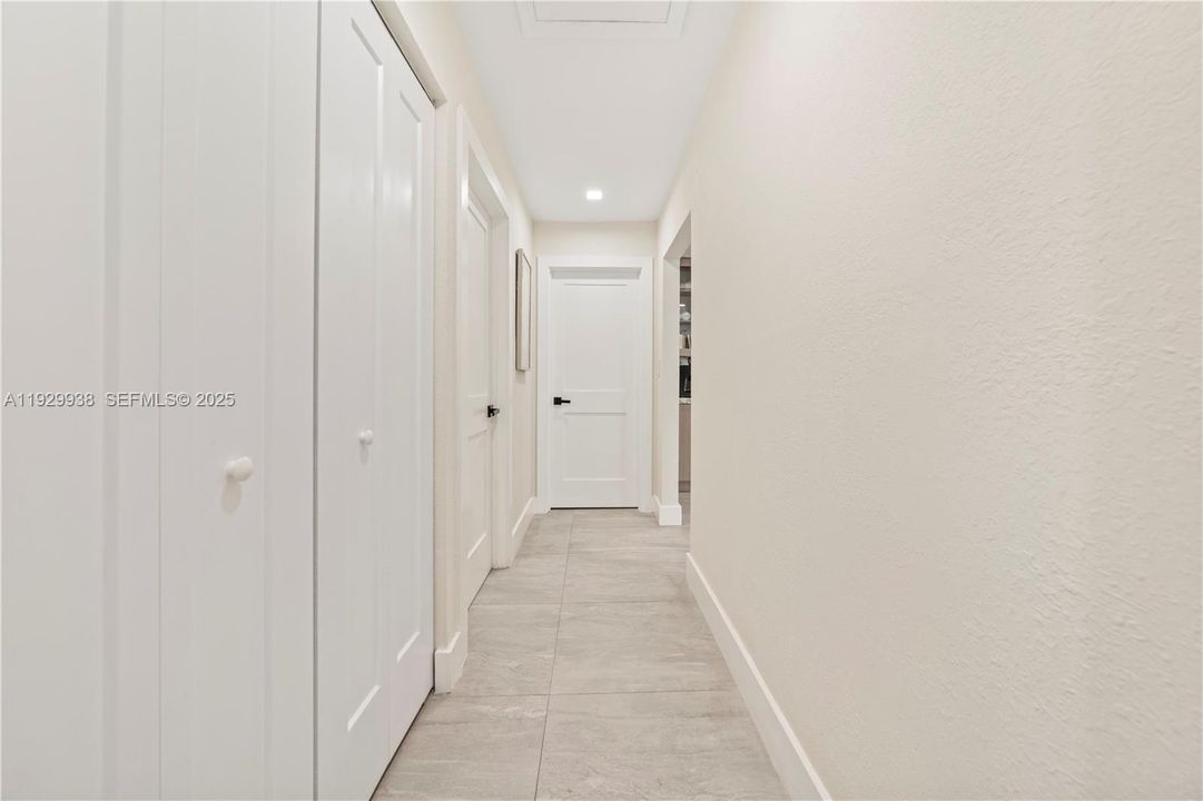 For Sale: $1,250,000 (3 beds, 3 baths, 2655 Square Feet)