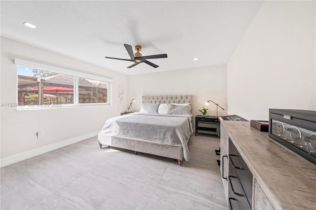 For Sale: $1,250,000 (3 beds, 3 baths, 2655 Square Feet)