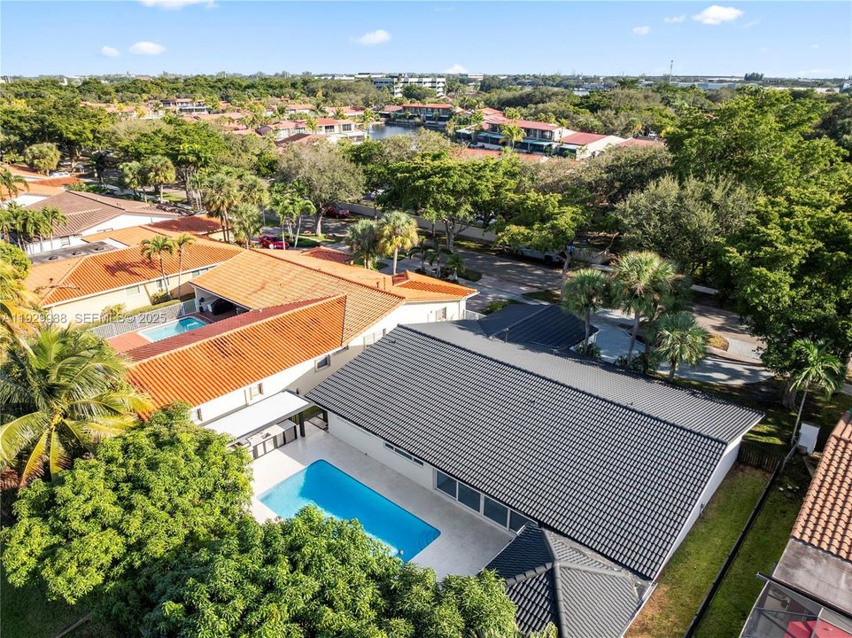 На продажу: $1,250,000 (3 спален, 3 ванн, 2655 Квадратных фут)