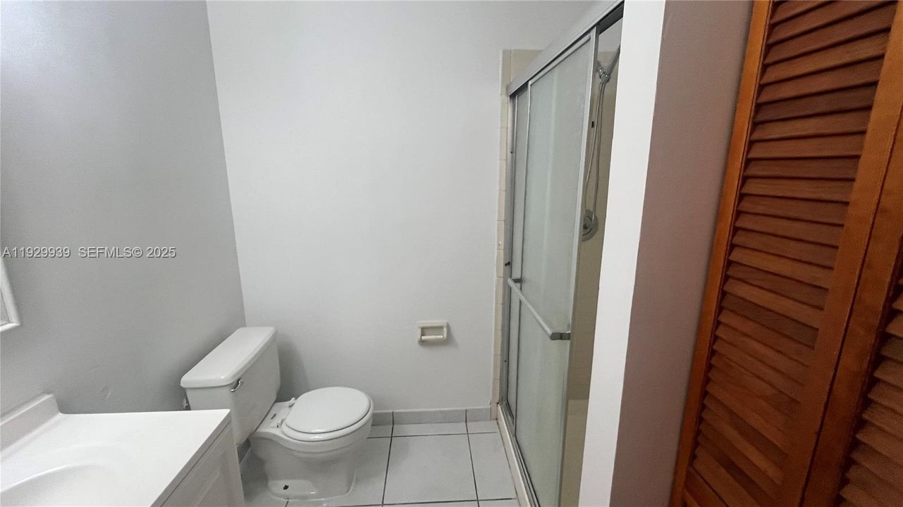 En Renta: $2,250 (3 camas, 2 baños, 1125 Pies cuadrados)