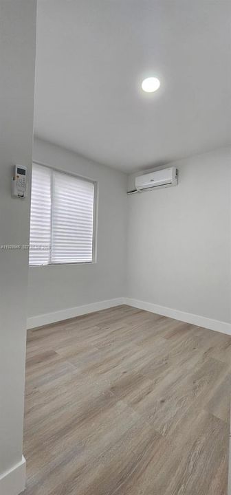 For Rent: $2,150 (2 beds, 1 baths, 598 Square Feet)