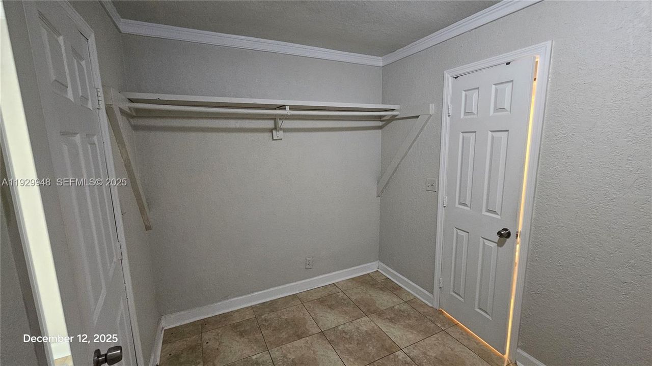 En Renta: $3,500 (4 camas, 2 baños, 1672 Pies cuadrados)