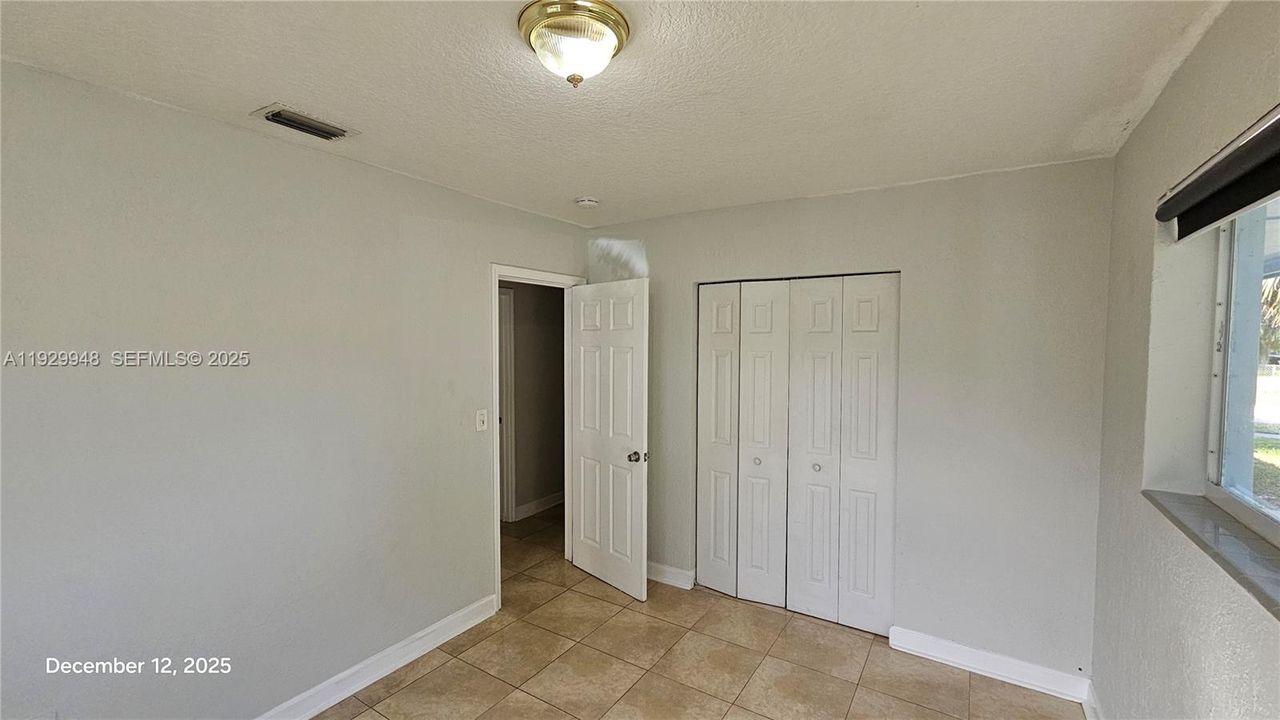 En Renta: $3,500 (4 camas, 2 baños, 1672 Pies cuadrados)