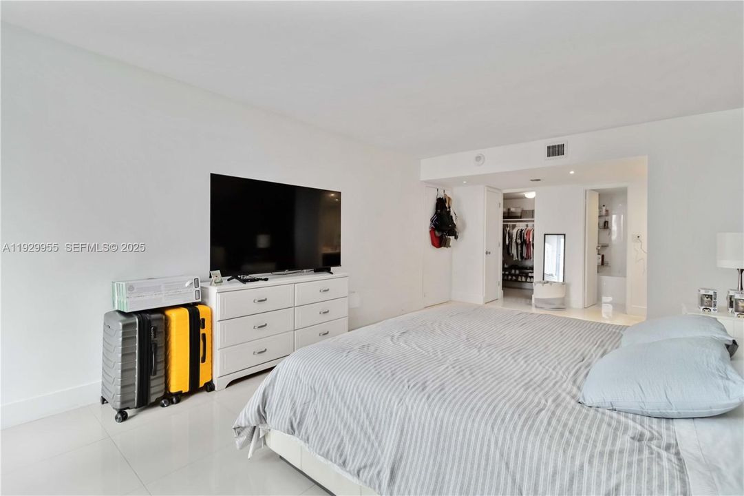 En Renta: $3,400 (2 camas, 2 baños, 1331 Pies cuadrados)