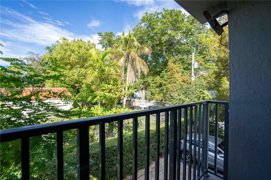 出租: $1,950 (1 贝兹, 1 浴室, 600 平方英尺)