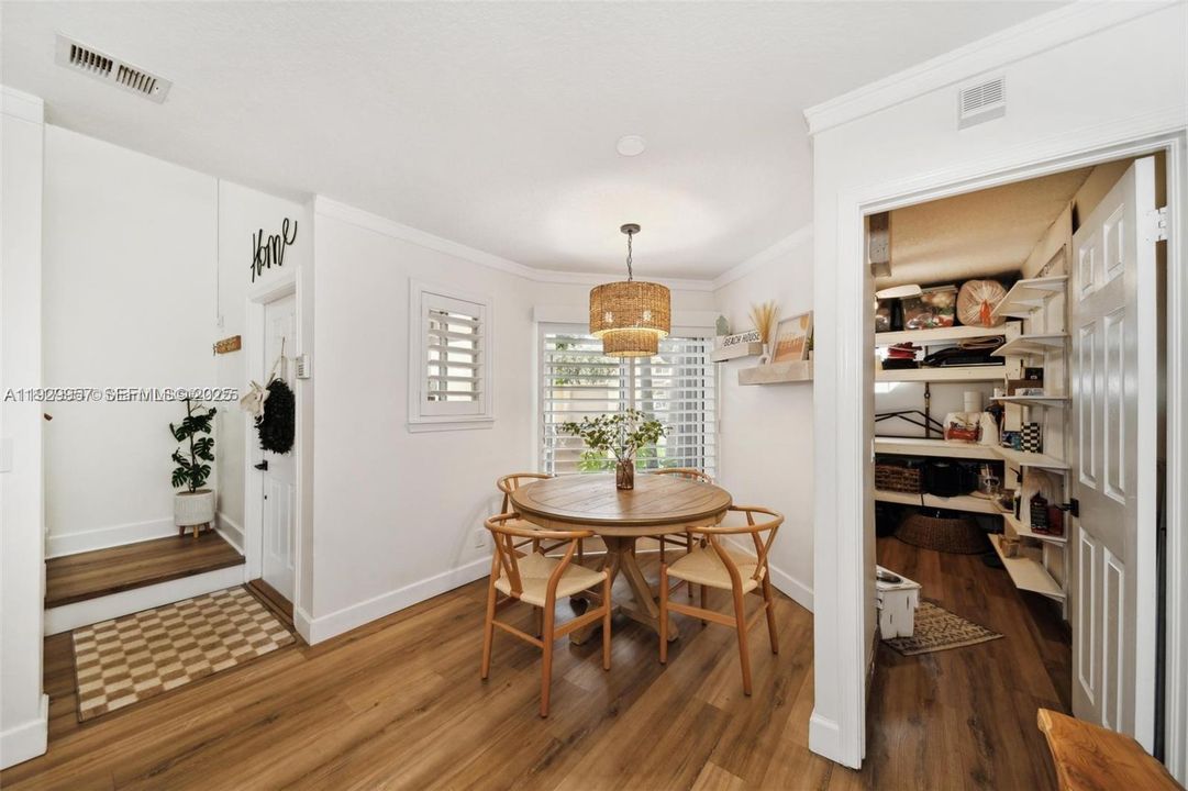 En Renta: $3,350 (2 camas, 2 baños, 1446 Pies cuadrados)