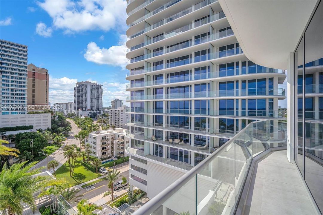 For Rent: $22,500 (3 beds, 3 baths, 2288 Square Feet)