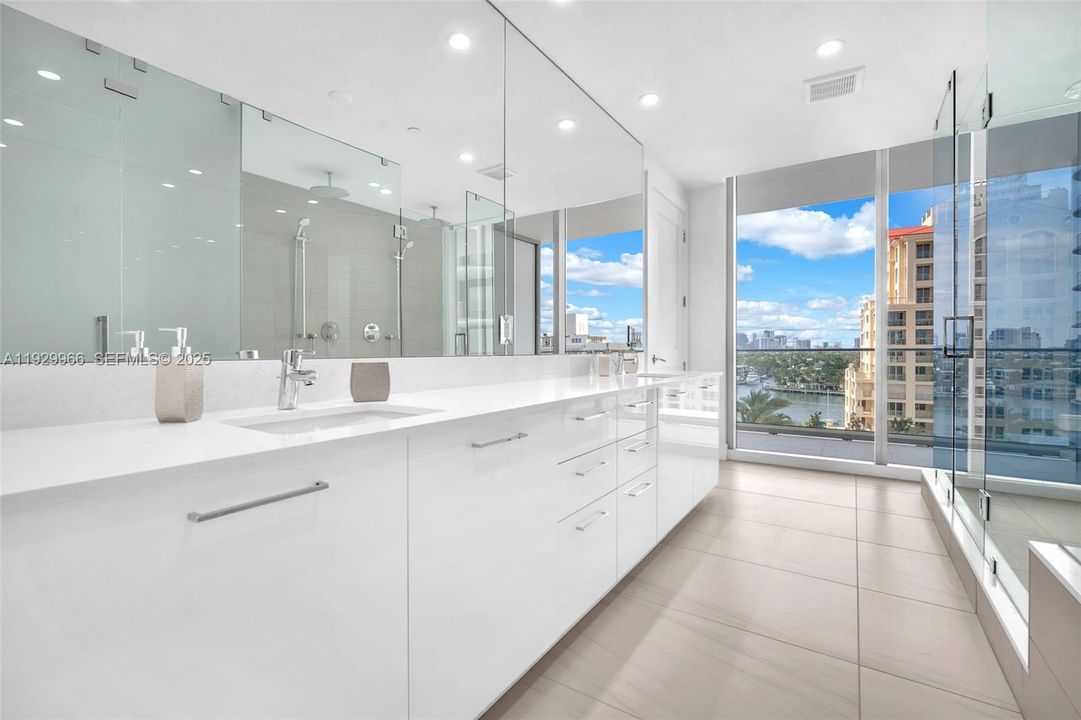 For Rent: $22,500 (3 beds, 3 baths, 2288 Square Feet)