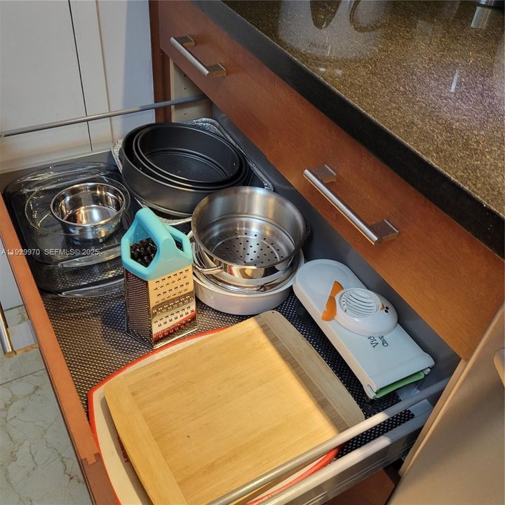 En Renta: $2,300 (1 camas, 2 baños, 1300 Pies cuadrados)