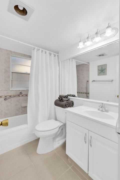 For Rent: $1,750 (2 beds, 1 baths, 840 Square Feet)