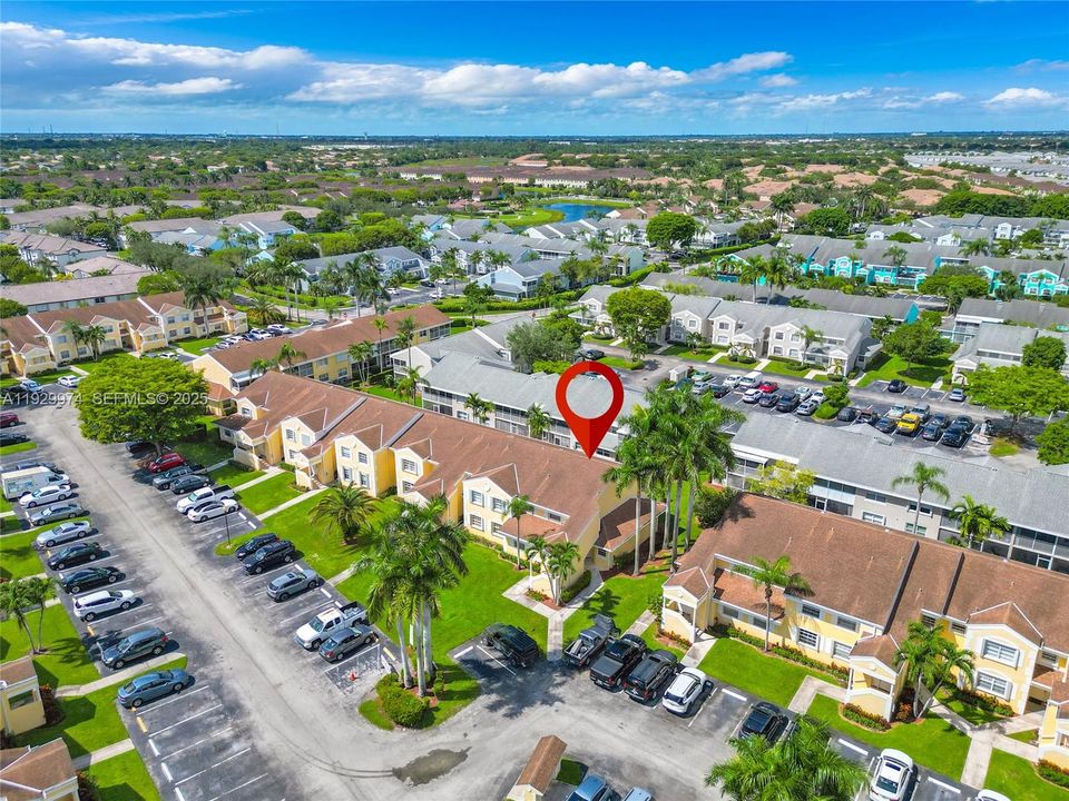 En Venta: $250,000 (3 camas, 2 baños, 1220 Pies cuadrados)