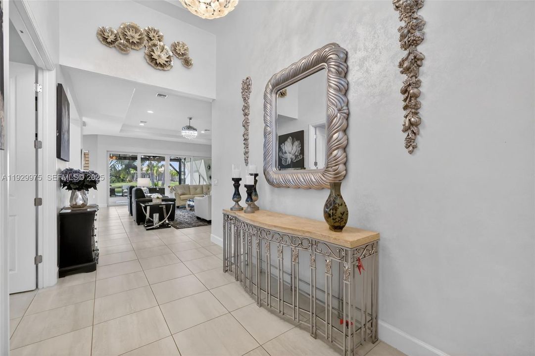 For Sale: $869,000 (3 beds, 3 baths, 2753 Square Feet)