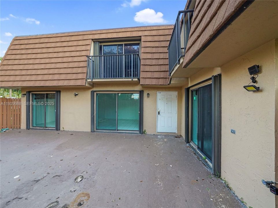 For Sale: $399,000 (3 beds, 2 baths, 1488 Square Feet)