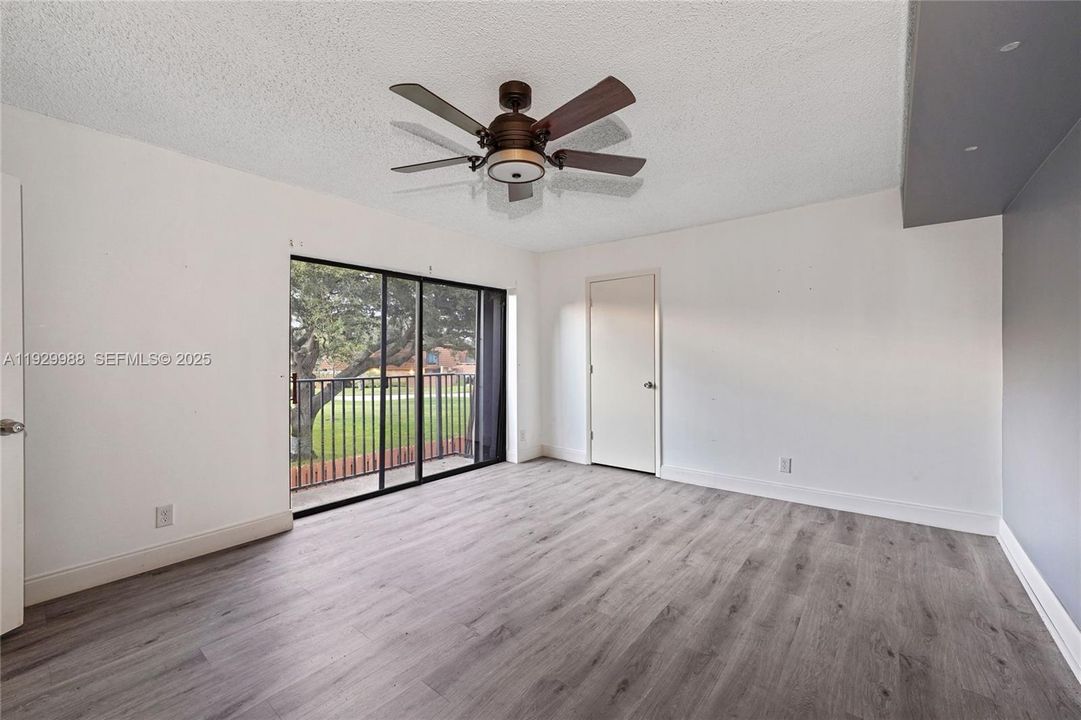 For Sale: $399,000 (3 beds, 2 baths, 1488 Square Feet)