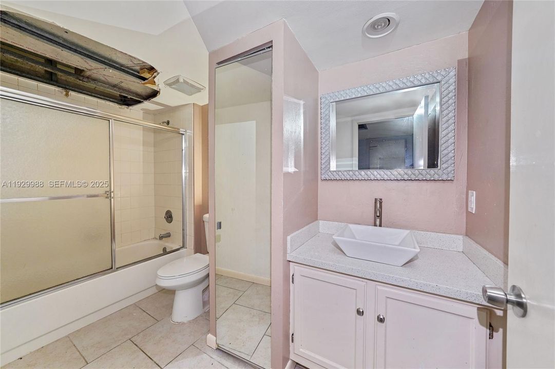 For Sale: $399,000 (3 beds, 2 baths, 1488 Square Feet)