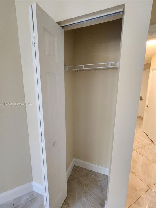 出租: $2,200 (1 贝兹, 1 浴室, 836 平方英尺)