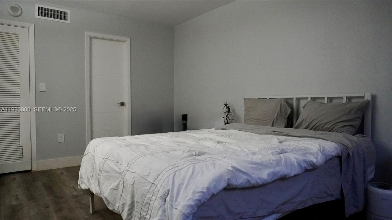 En Renta: $2,700 (2 camas, 2 baños, 1100 Pies cuadrados)