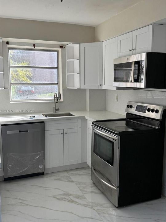 En Renta: $2,400 (2 camas, 2 baños, 1116 Pies cuadrados)