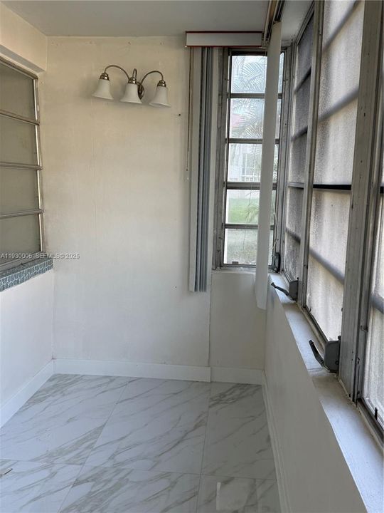 En Renta: $2,400 (2 camas, 2 baños, 1116 Pies cuadrados)