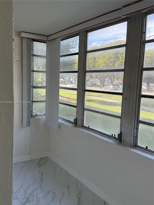 En Renta: $2,400 (2 camas, 2 baños, 1116 Pies cuadrados)