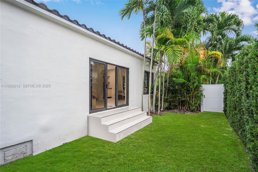 For Sale: $1,490,000 (3 beds, 3 baths, 2857 Square Feet)