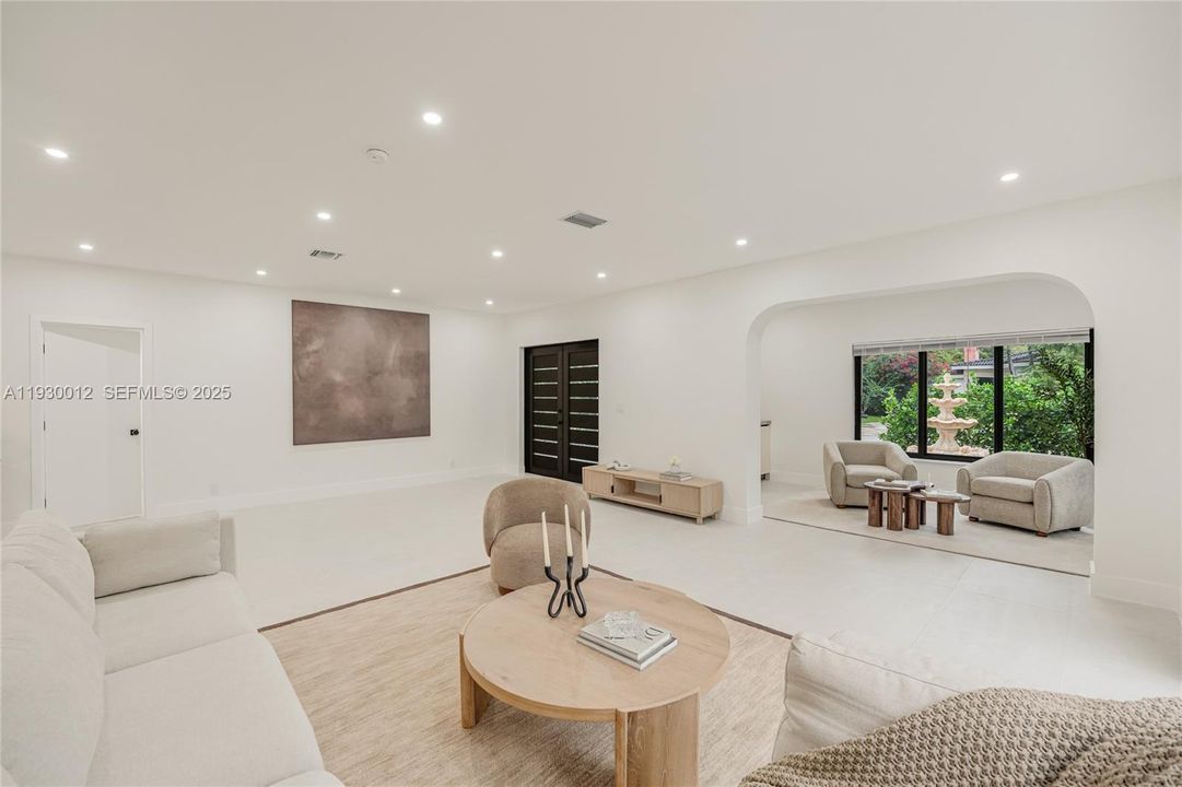 For Sale: $1,490,000 (3 beds, 3 baths, 2857 Square Feet)