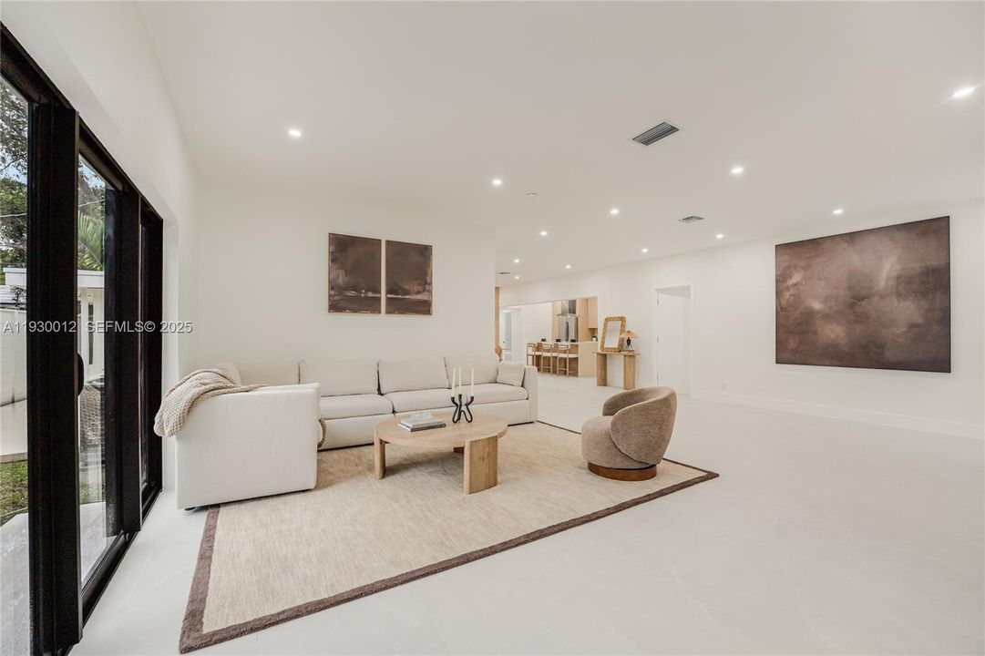 For Sale: $1,490,000 (3 beds, 3 baths, 2857 Square Feet)