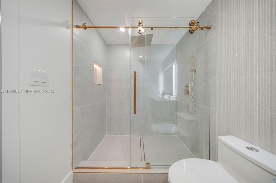 For Sale: $1,490,000 (3 beds, 3 baths, 2857 Square Feet)