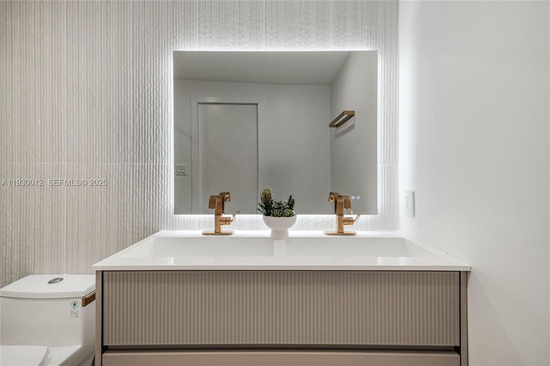 For Sale: $1,490,000 (3 beds, 3 baths, 2857 Square Feet)