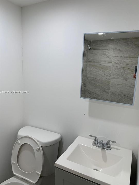 В аренду: $1,000 (1 спален, 1 ванн, 2052 Квадратных фут)