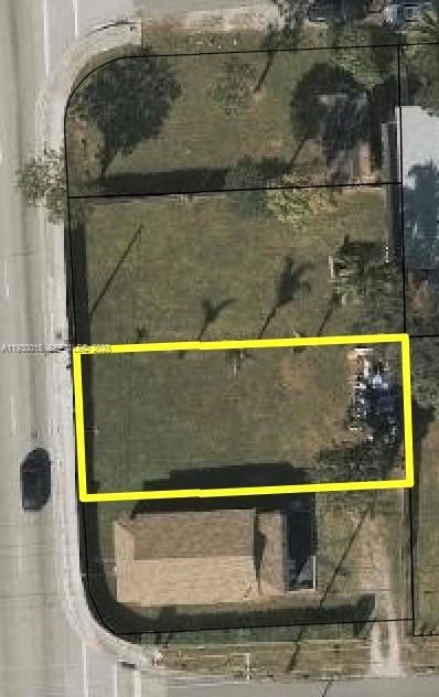 待售: $220,000 (0.10 acres)