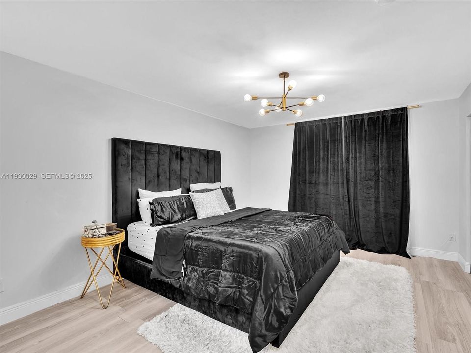 出租: $2,650 (2 贝兹, 2 浴室, 1224 平方英尺)