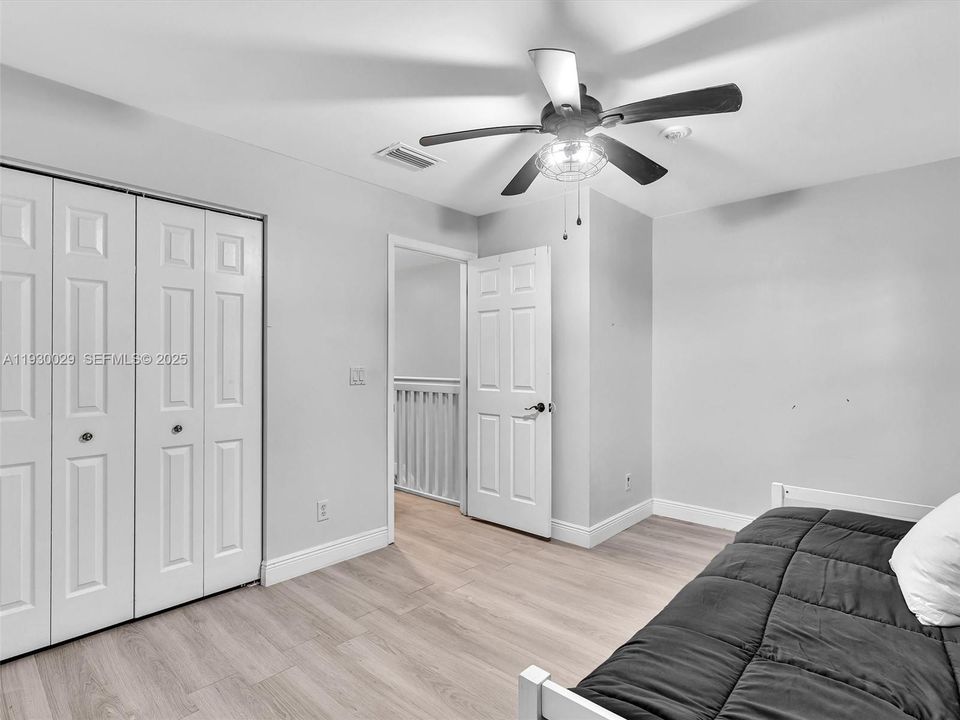 出租: $2,650 (2 贝兹, 2 浴室, 1224 平方英尺)